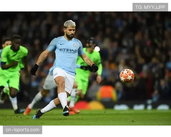 京多安回撤组织如何通过直塞球掌控中场节奏